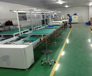 中间回板倍速链装配线